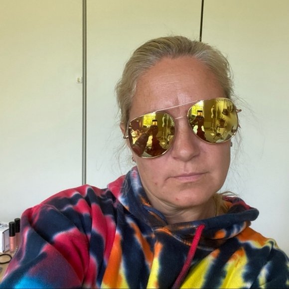 Aviator Sunglasses Gold And Yellow